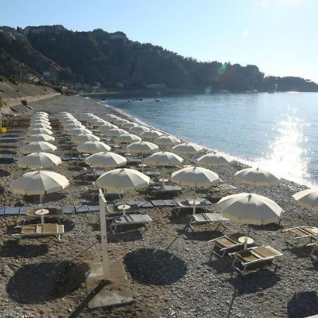 Il Cantone Del Faro Giardini Naxos Exterior photo
